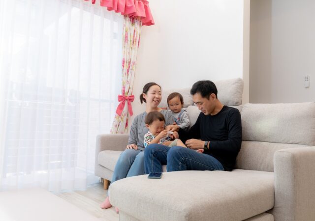 好みが正反対のふたりで考えた「こどもとペットに優しい家」