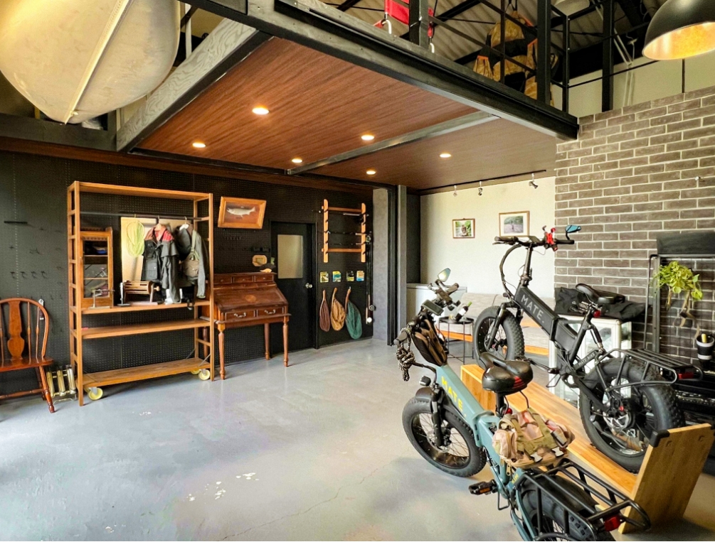 ガレージ内の写真