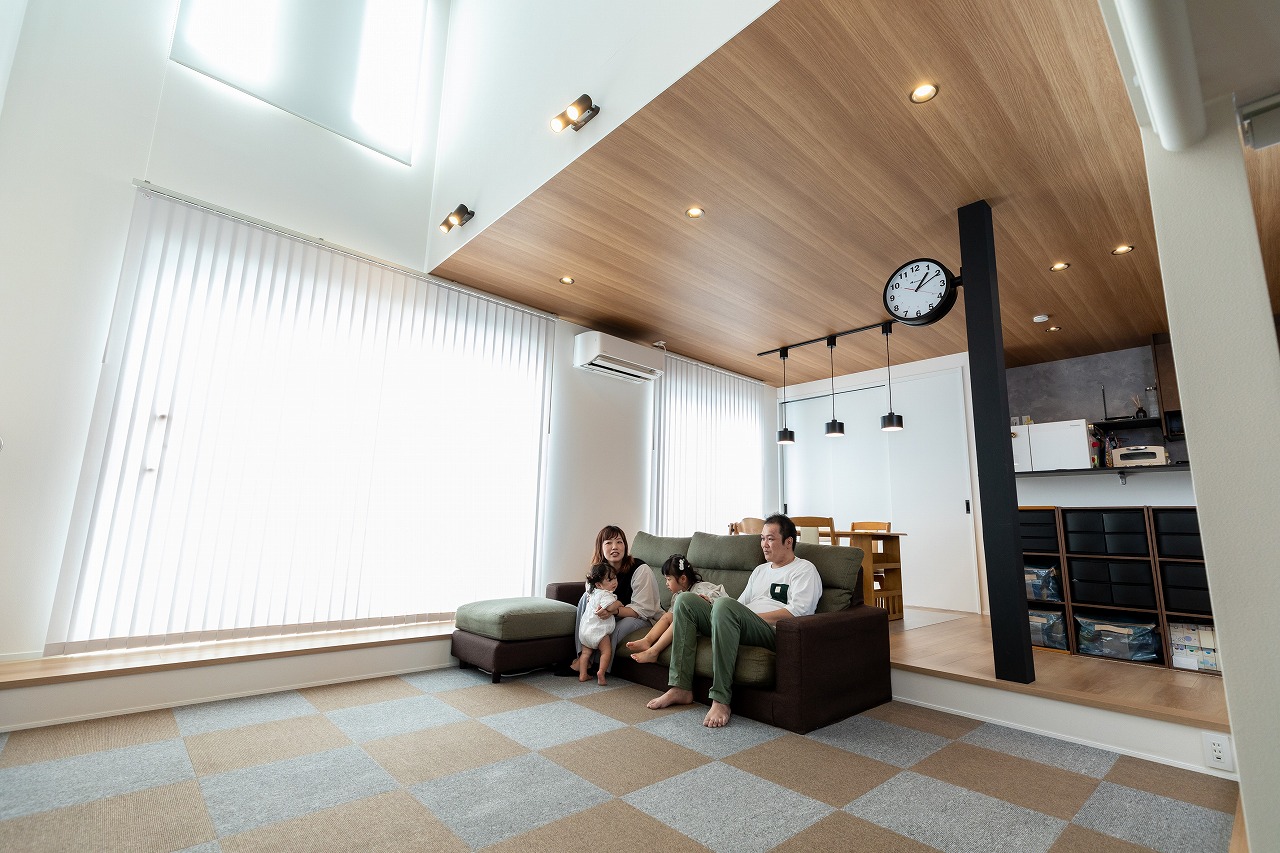 快適そのもの〜家族の笑顔あふれるダウンフロアリビングの家