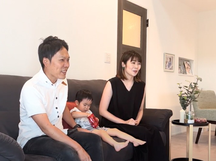 暮らしやすさを追求して生まれた広々リビングの家