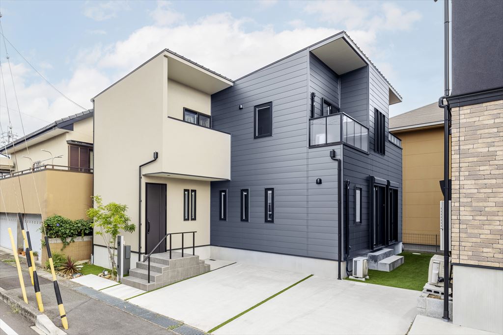 『限定1組』～地震に強い家～　　　　　　　　　　　　　　　　　　　　　　　　　　　蟹江町モデルハウス 　吹抜けリビングの５ＬＤＫ　　　　　　　　　　　　　　　　　　　　　