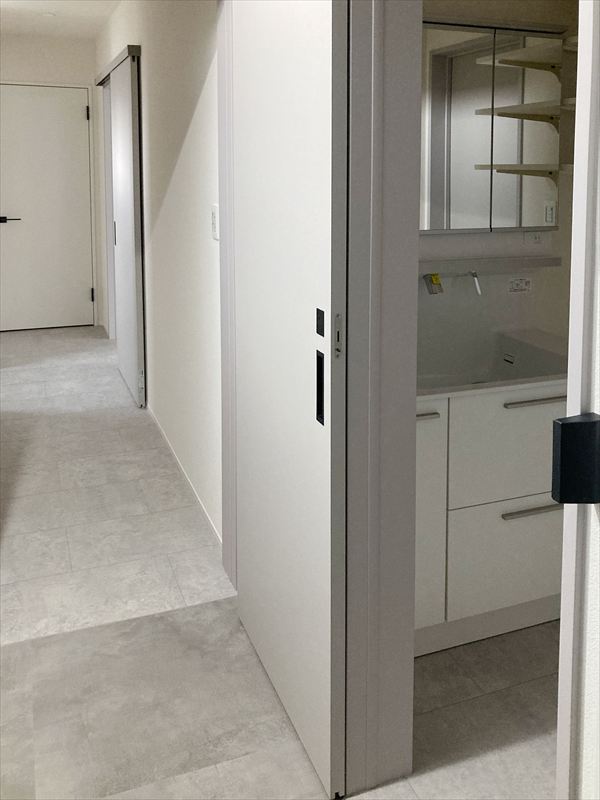 洗面化粧台と動線