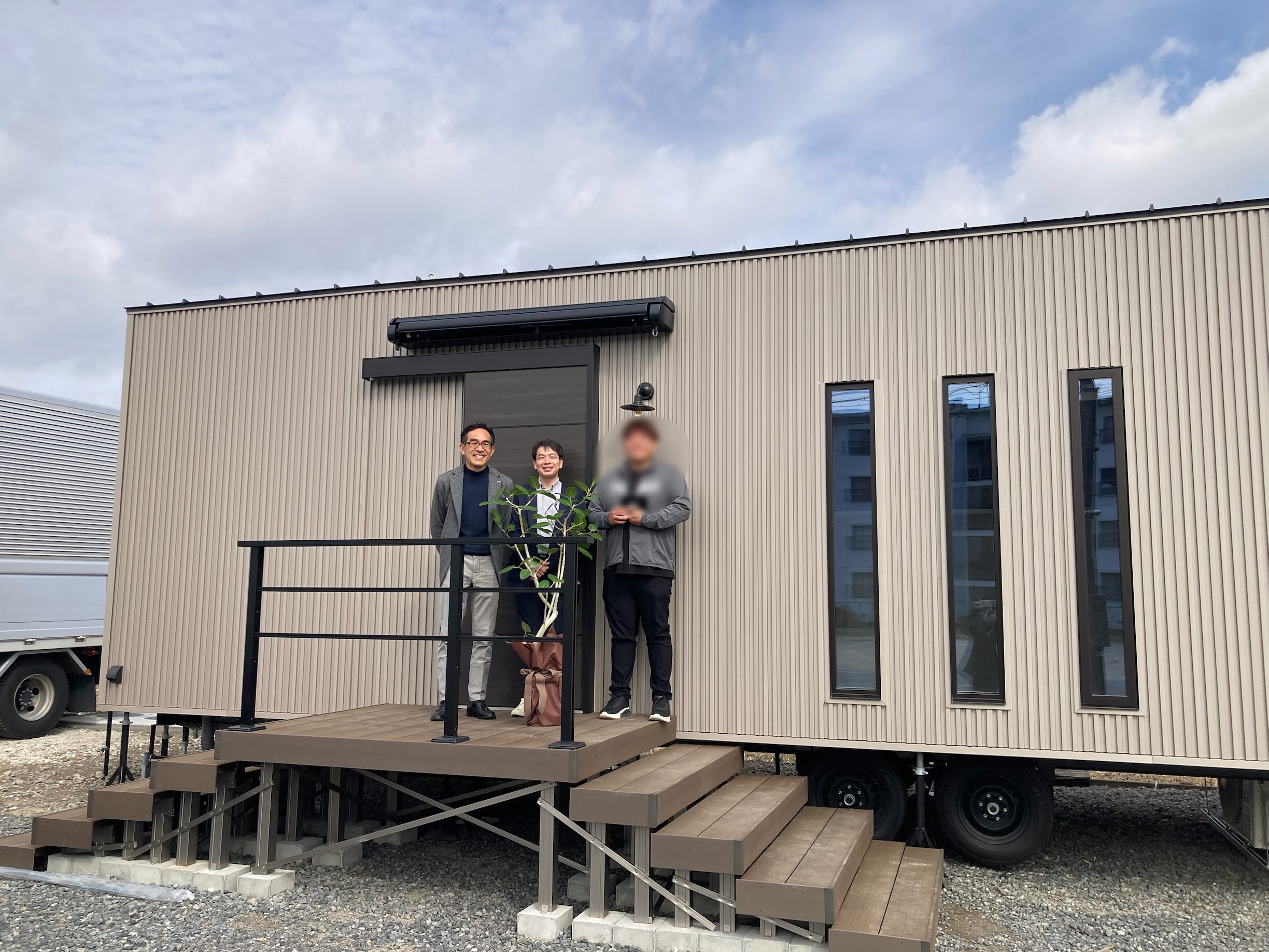 北名古屋市T様　トレーラーハウス　受渡しでした！